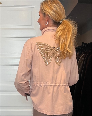 Depeche Clothing LouisaDE Jacket Dusty Rose 〖 PRE-ORDRE〗KOMMER SLUT FEBRUAR